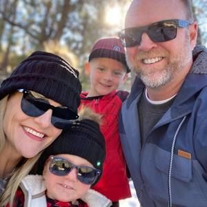 Meet your Posher, Carie